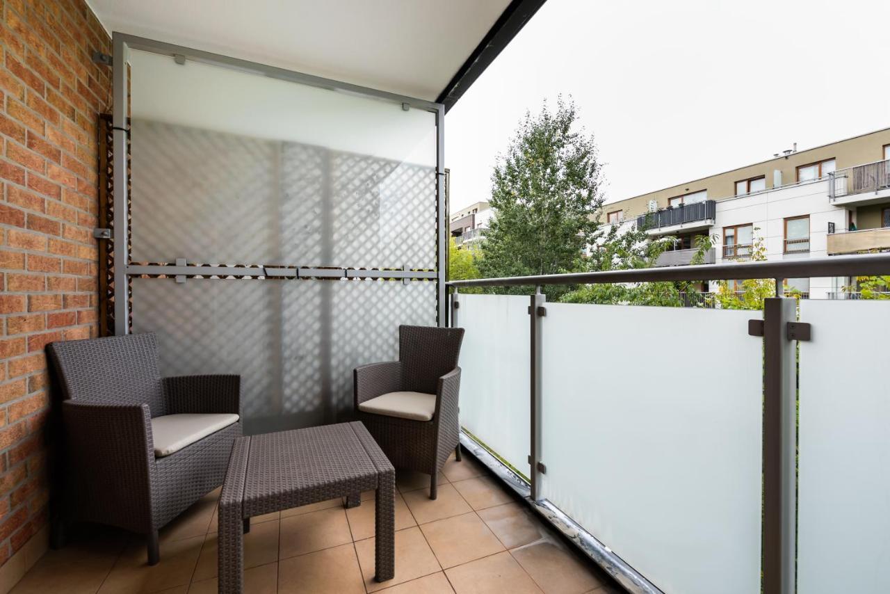 Prestige Verdant Apartment Warsaw Exterior photo