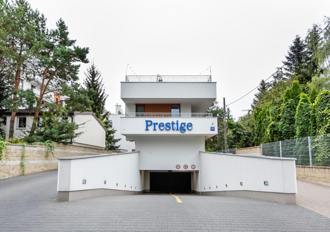 Prestige Verdant Apartment Warsaw Exterior photo